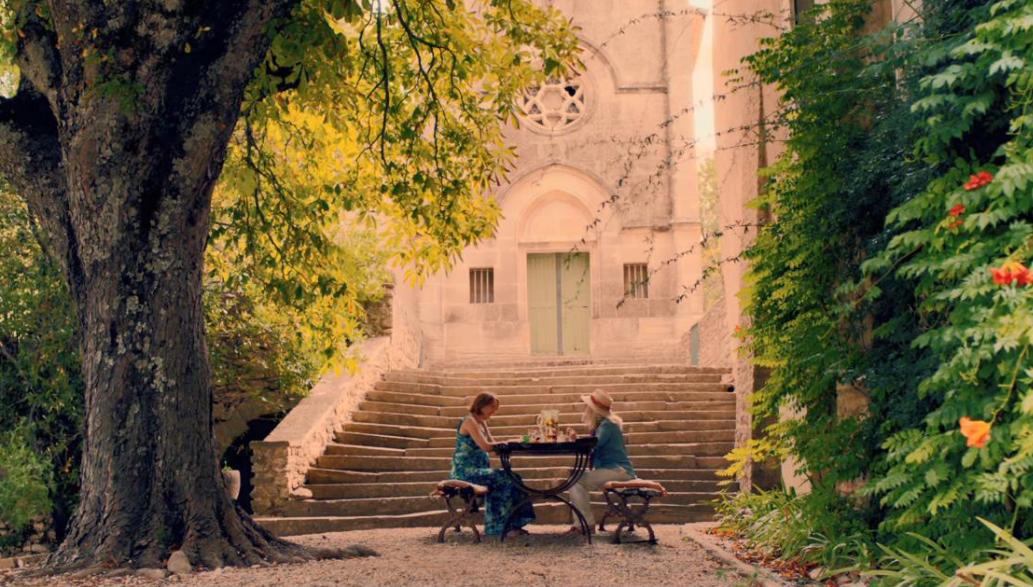 卷福《梅尔罗斯》，用一生治愈童年，论残暴的原生家庭之恶