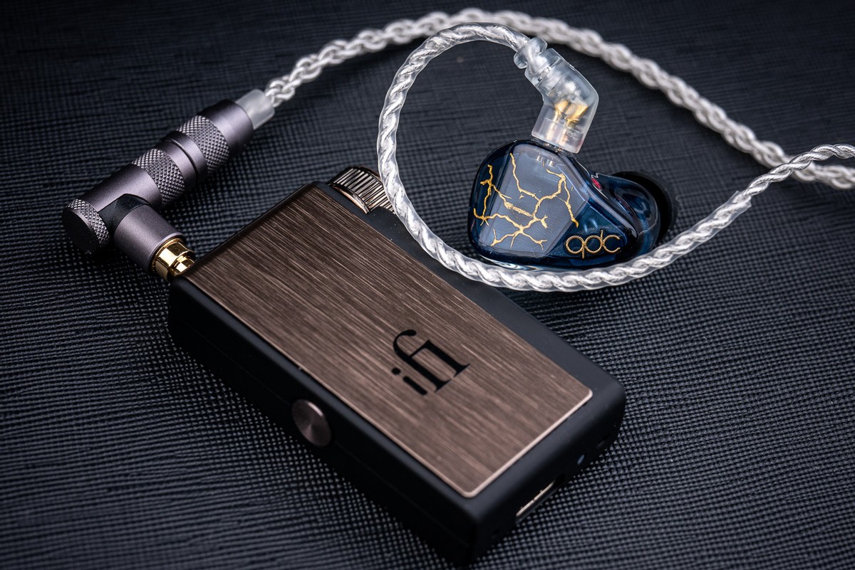 ifigoblu便携式蓝牙解码耳放测试,便携旗舰蓝牙解码耳放横评