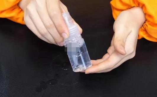 绒面鞋子怎么清洗才好看,冬绒面鞋脏了怎样打理