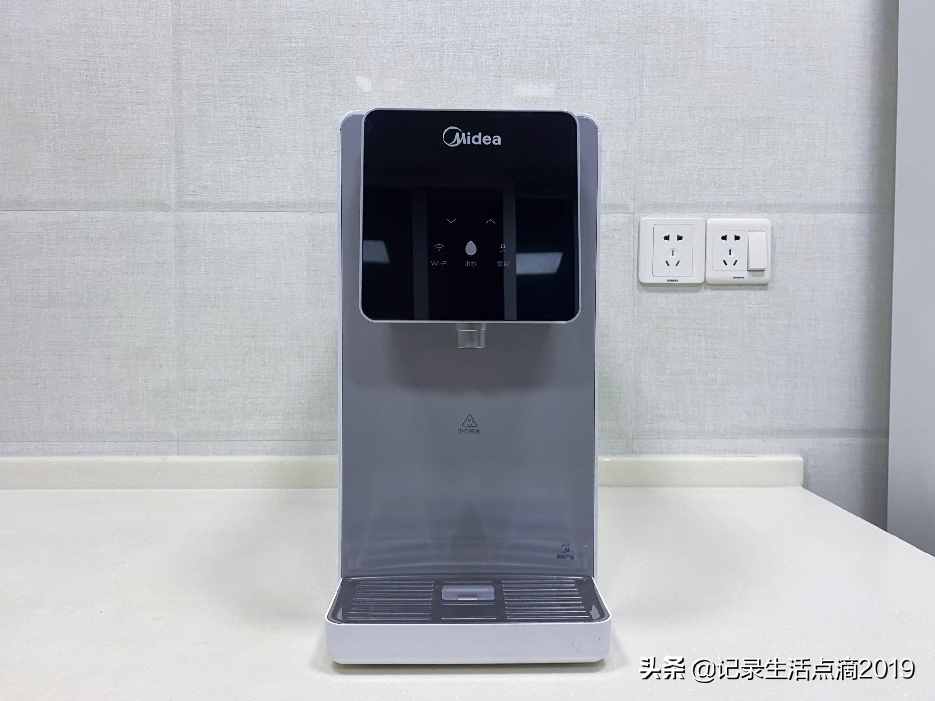 矿泉即热净饮机,美的直饮净水器怎么使用