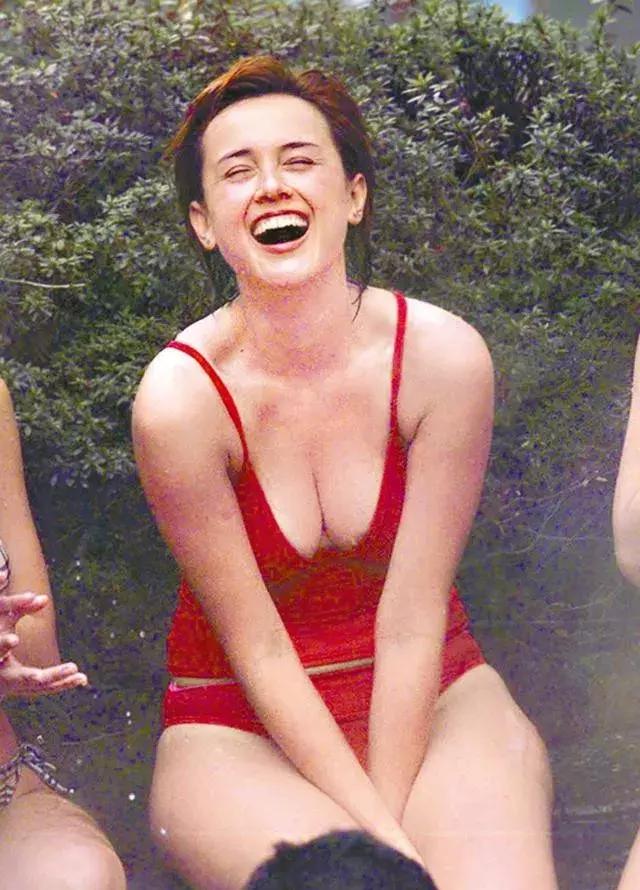 那个曾经最美亚洲小姐的人生真像过山车啊