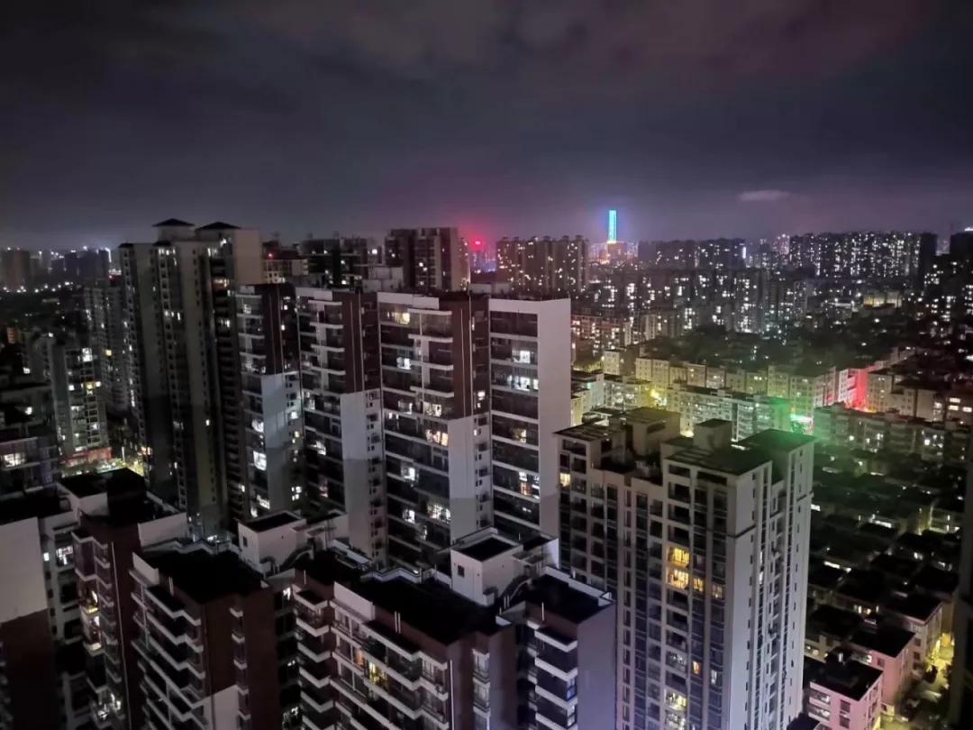 大亚湾夜景真实视频,大亚湾鬼城亮灯率