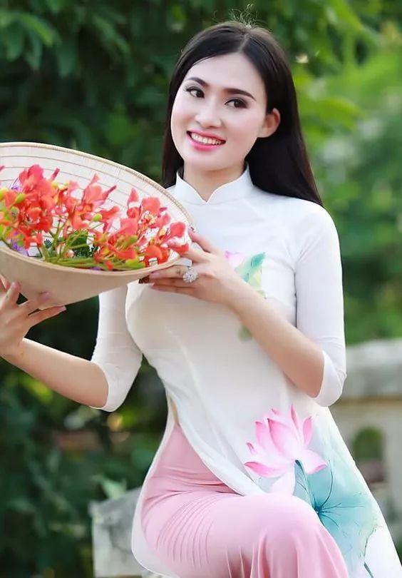 世界是你的也是我的但终归是你的,世界是你的也是我们的