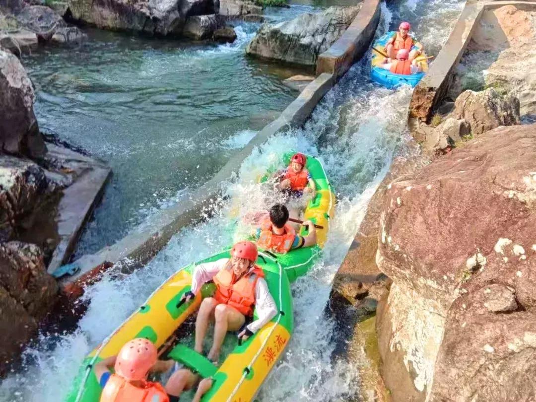 抓住夏日的尾巴来游泳吧,博罗漂流