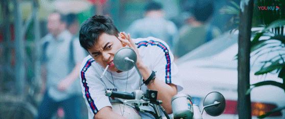 小*男处**的临终愿望是“我想要个妹子”，兄弟帮他的过程看泪奔了