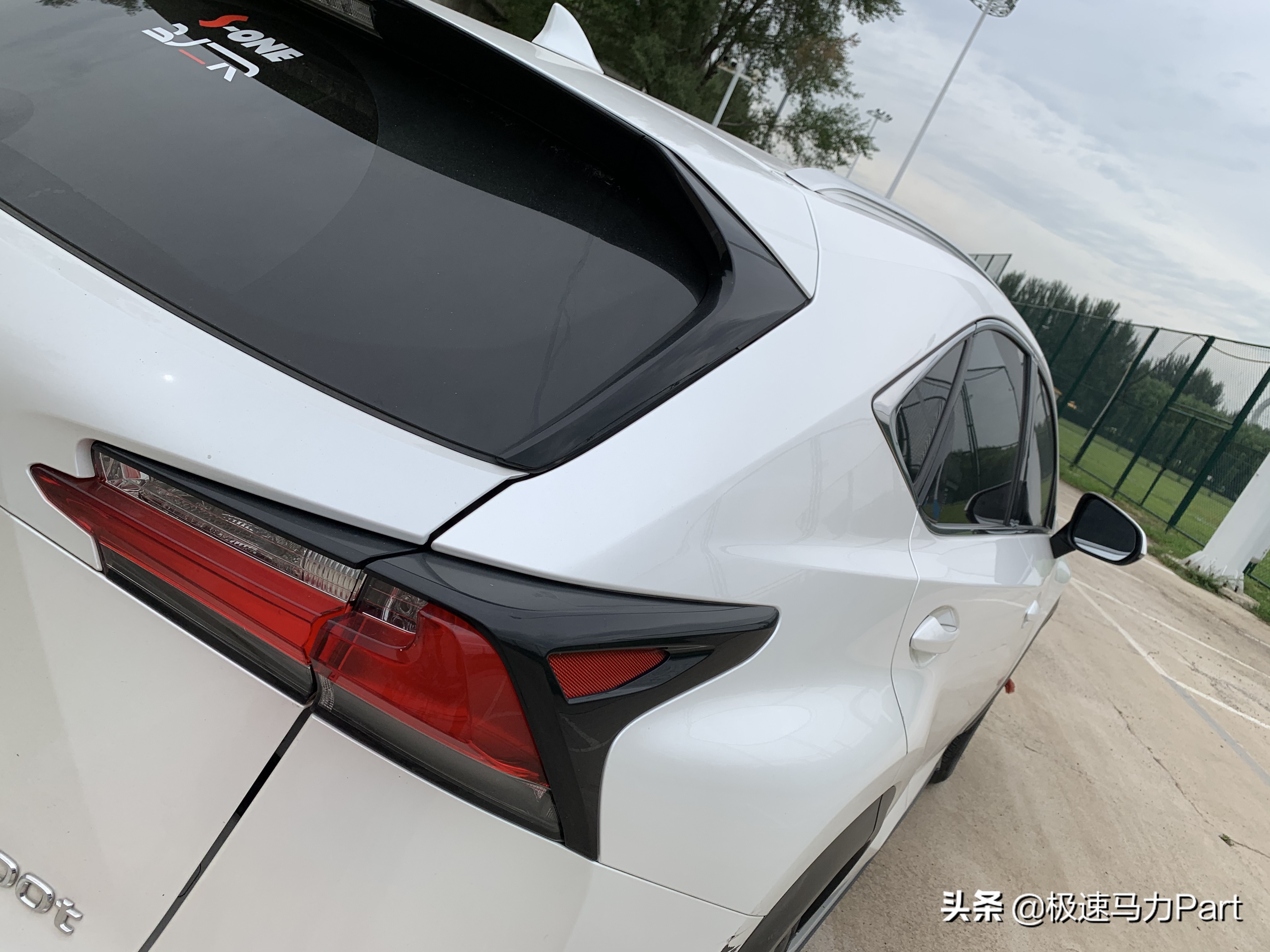 雷克萨斯nx跟雷克萨斯rx,最新款雷克萨斯nx试驾