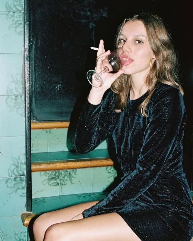 慵懒风穿搭美图来袭，收藏就按照这么穿，系列一