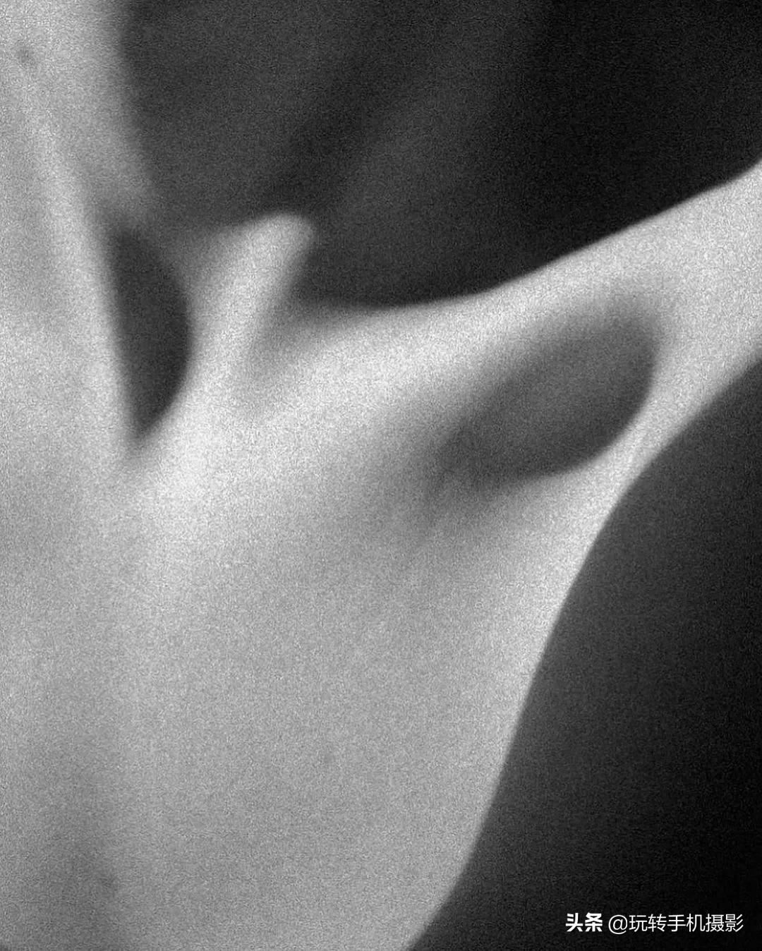 为什么有些人的照片很有质感,全身照片用什么拍出高级感