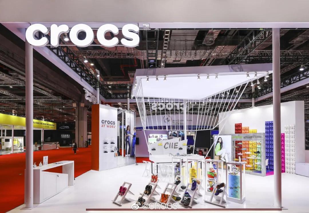 时尚速报I太平鸟去年净利润达7亿元；Crocs今年收入…