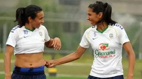 减掉腰间赘肉和肚子,一周减掉腰间赘肉