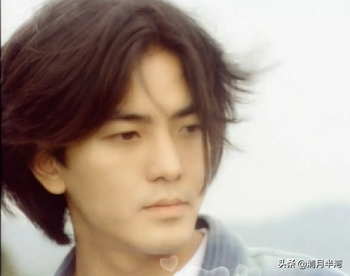 郑伊健天若有情里斯文败类,郑伊健斯文败类戴眼镜暗里着迷