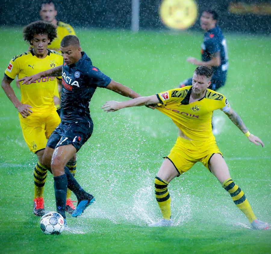 球鞋足球收藏,收藏足球衣和足球鞋