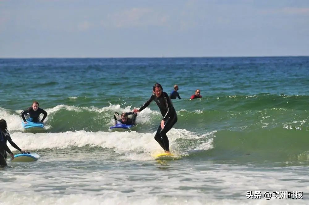 法国十大最美小镇排名,最受欢迎的法国小镇