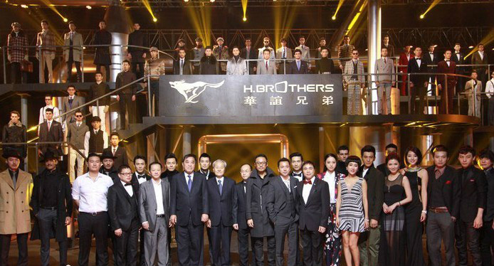 华谊兄弟哪一年落寞的,华谊兄弟目前负债