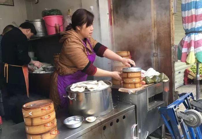南宁15家老字号餐饮美食,南宁特色美食招牌菜