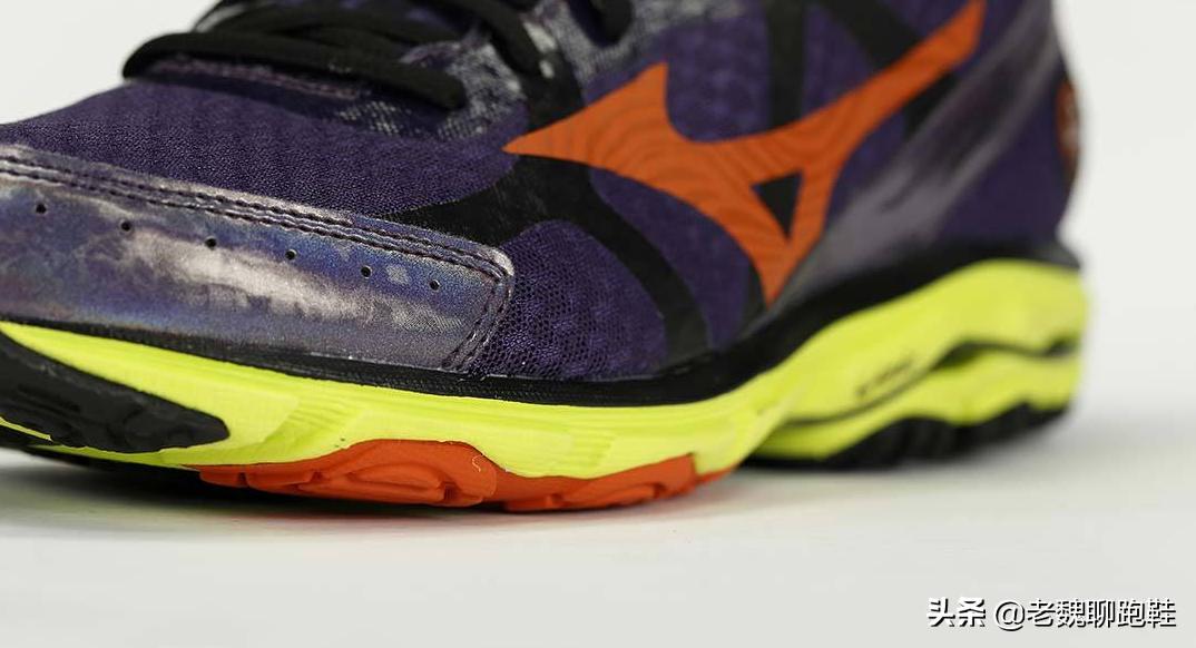 亚瑟士与美津浓哪个做工更好,亚瑟士和美津浓尺码一样吗