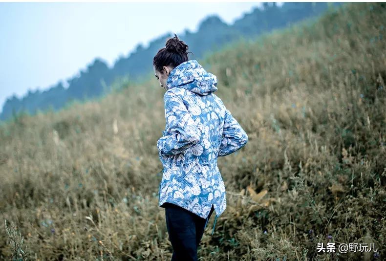 平价冲锋衣羽绒服推荐,冲锋衣羽绒服穿搭推荐