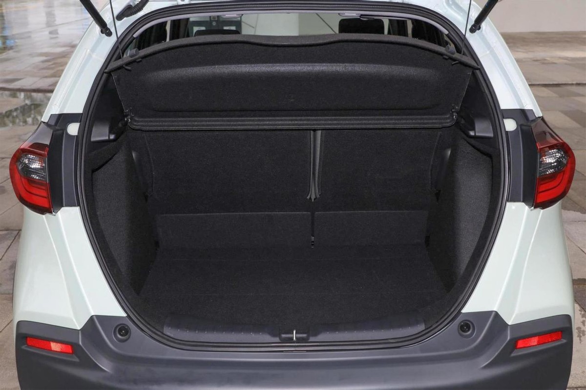 一公里油钱3毛,一公里油钱0.47