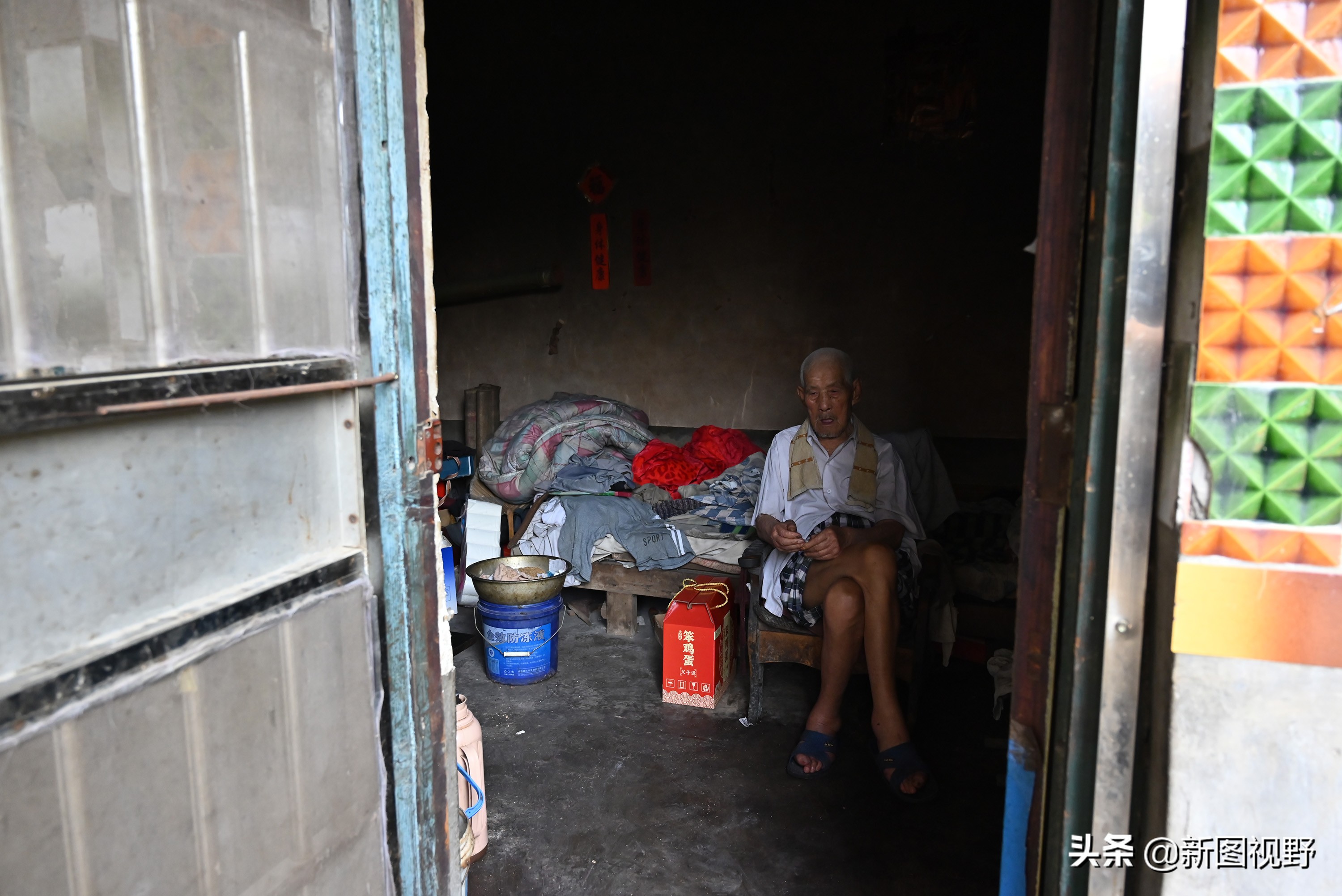 100岁爷爷一日三餐,100岁的爷爷长寿秘诀