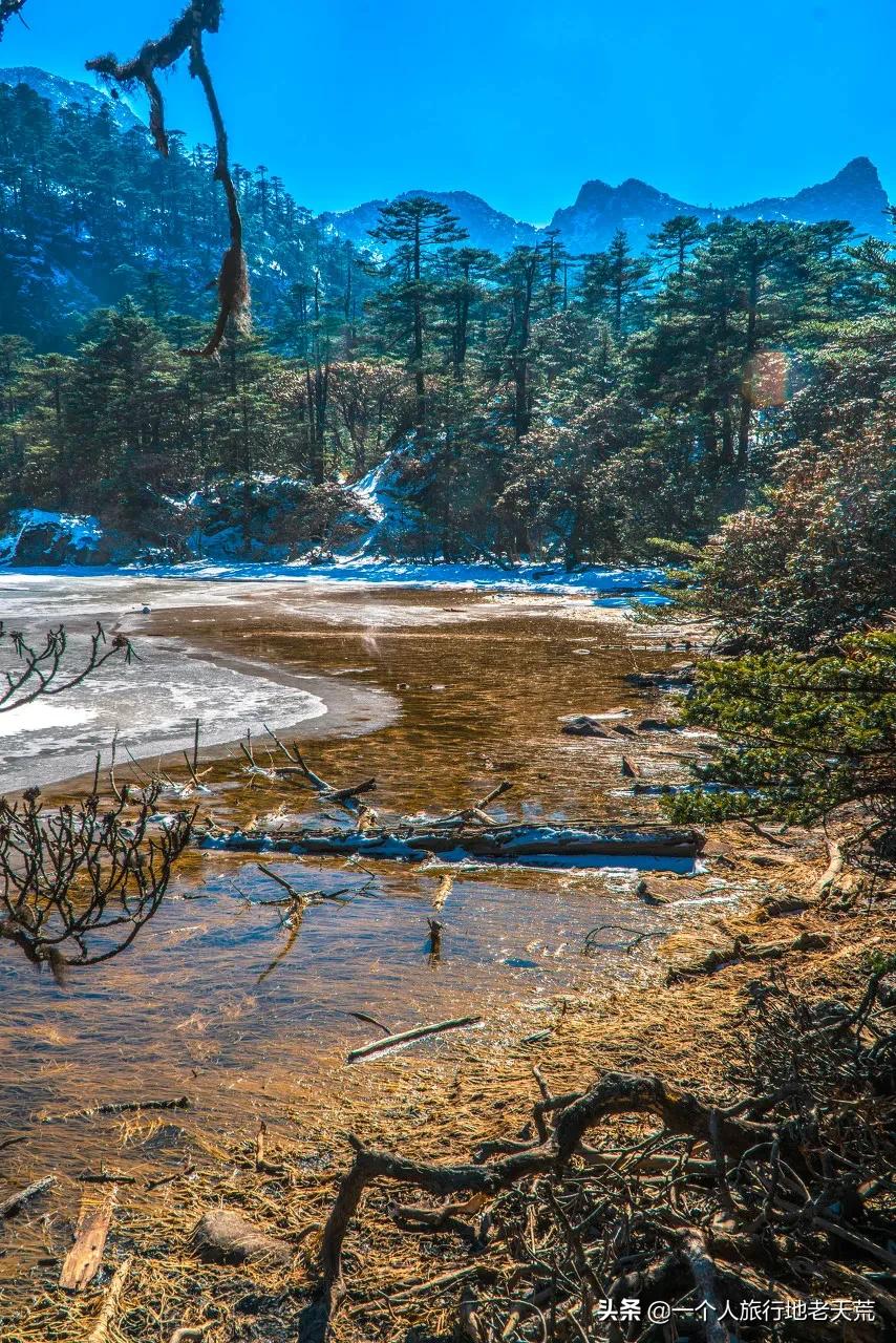 海螺沟温泉瑶池和贡嘎神汤哪家好,海螺沟天域瑶池温泉最新