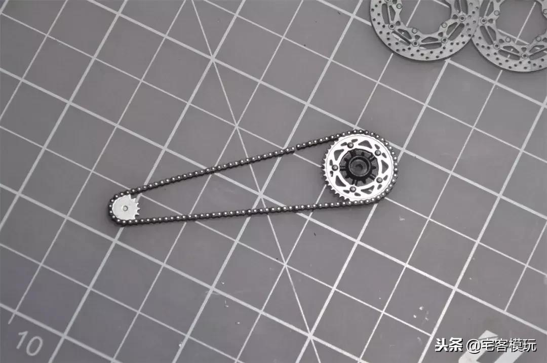 模型制作范例：田宫1:12雅马哈YZF-R1M,14133制作过程