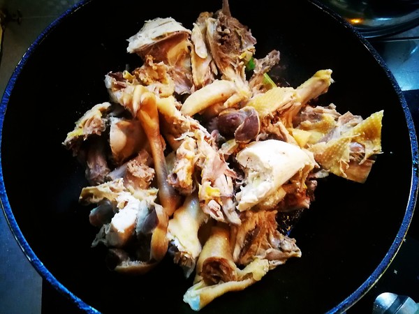 炸花椒油用鲜花椒好还是干花椒好,炸花椒油剩下的花椒如何处理