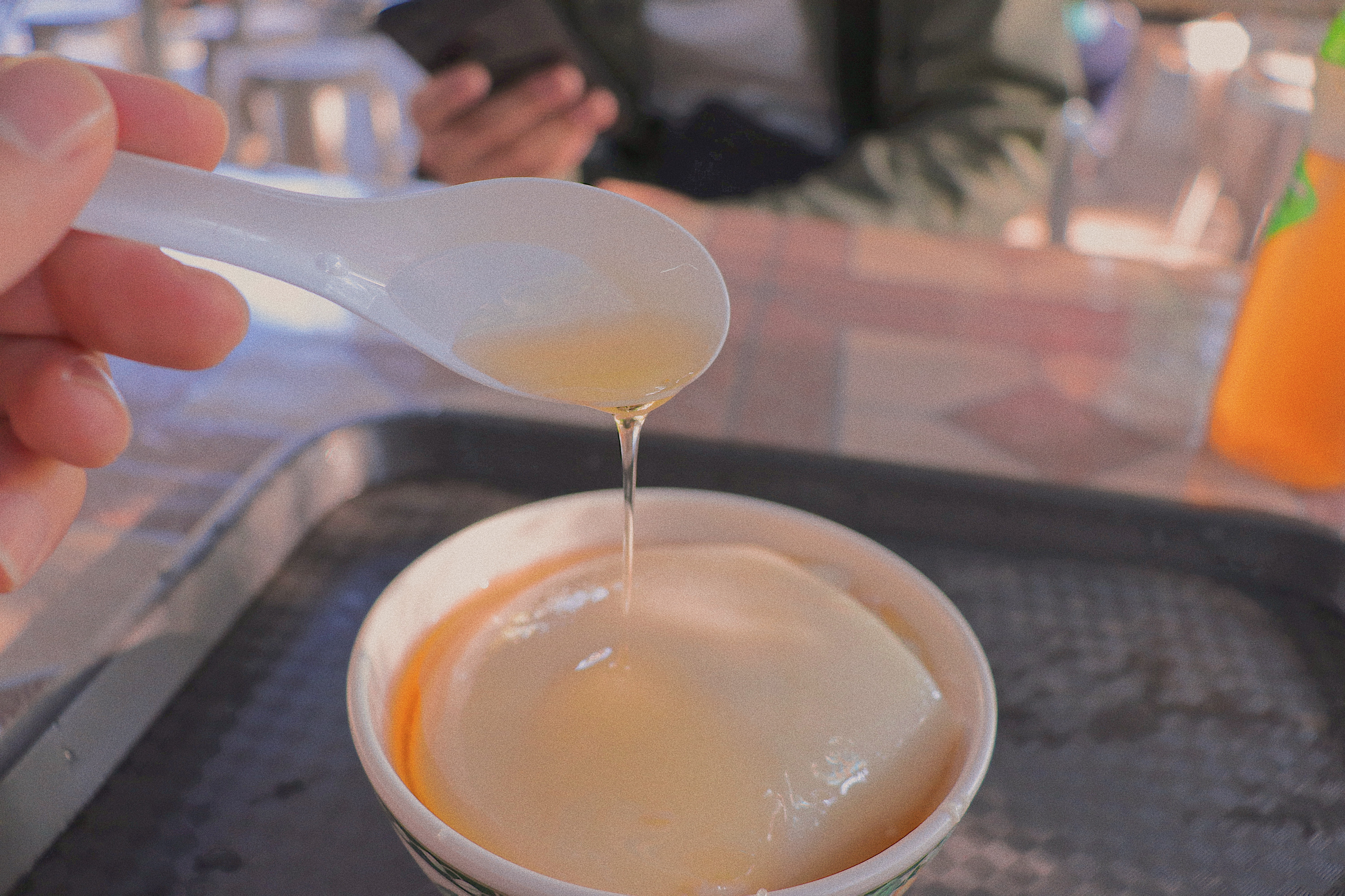 香港和内地的生活习惯的区别,香港与内地的生活对比