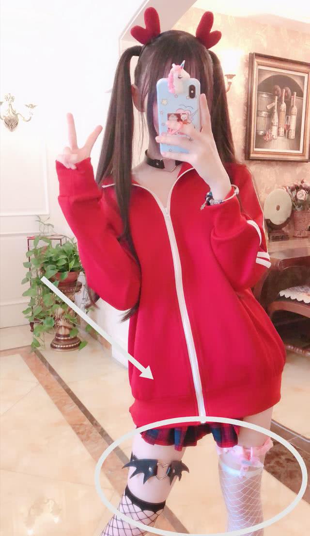 蔡萝莉穿的是什么衣服,蔡萝莉最可爱的衣服