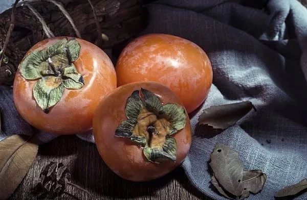 什么水果治肺燥咳嗽,新疆特有的对咳嗽有帮助的水果