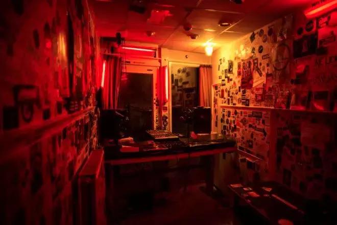 黑胶图书馆|*院妓**改造的唱片店，男人女人都想去