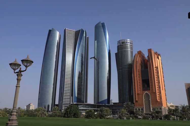 阿联酋是全球最富裕的国家吗,阿联酋最富有的国家