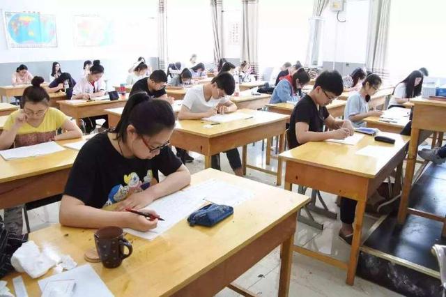 三本二本一本有什么区别,三本二本一本文凭有什么不一样