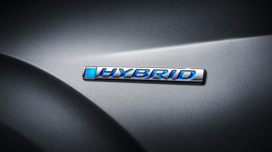 硬刚卡罗拉！全新凌派混动有多强？