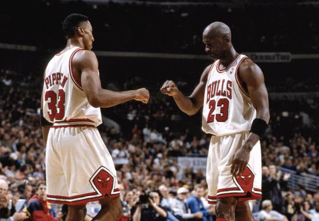 皮蓬谈论科比,皮蓬谈詹姆斯科比历史地位