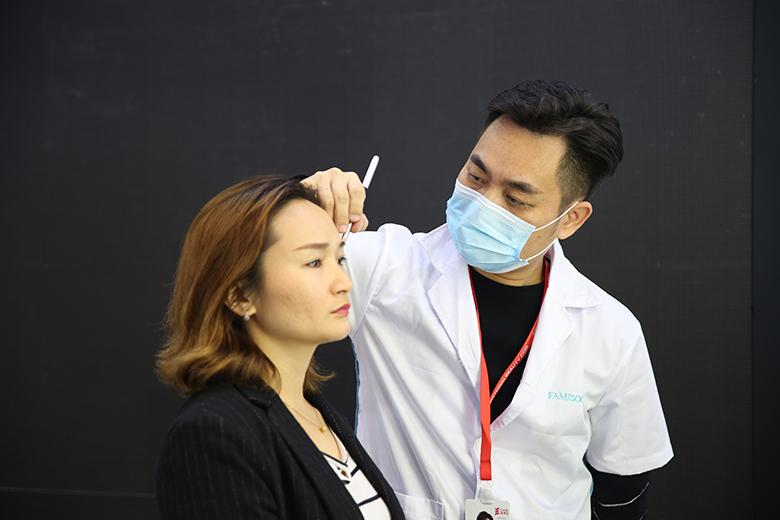 纹眉失败像什么,纹眉掉痂了眉毛怎么是红色