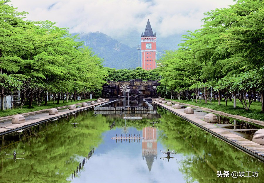 这三所“非双”师范大学,毕业生很容易进入体制内,考上就是赚到