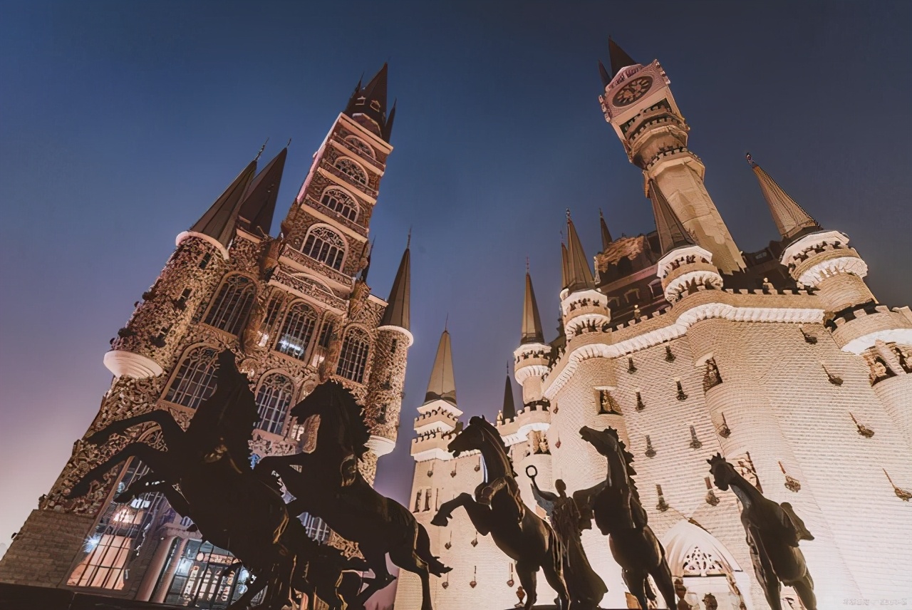 河北美术学院全国美院排名,河北美术学院是中国的九大美院吗