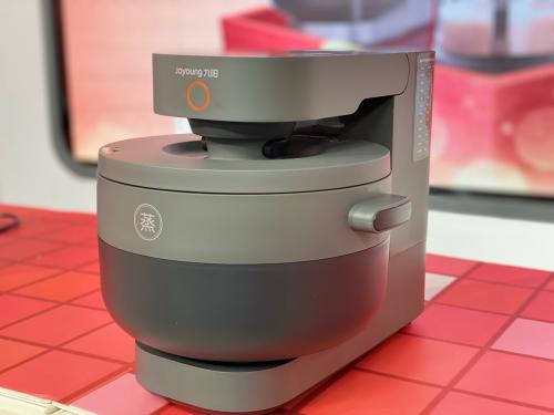 九阳领先健康厨房科技,九阳苏宁上新三大厨房