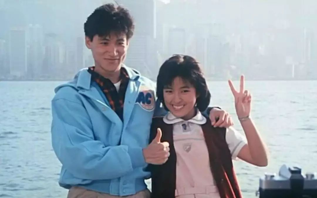 那些让人沉默又泪崩的爱情故事,那些催人泪下的爱情故事