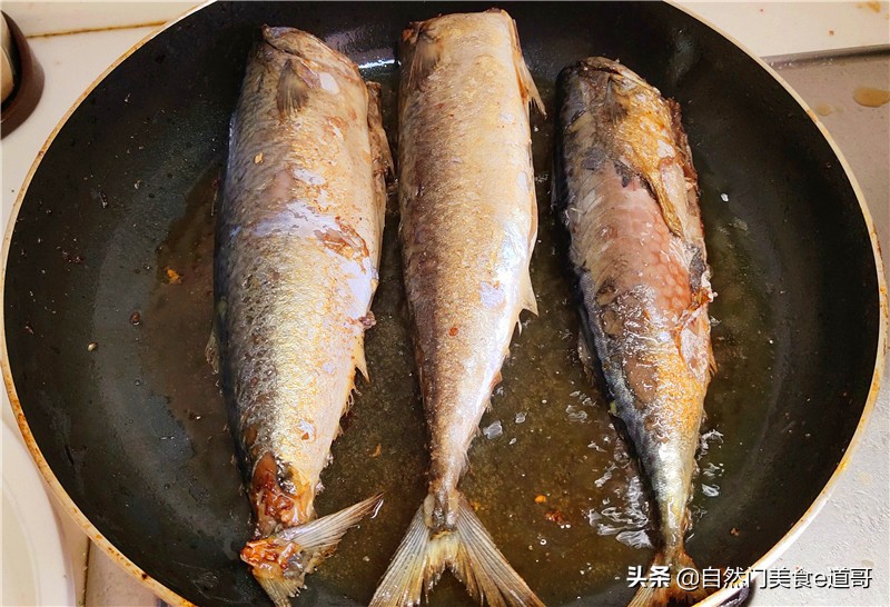 五香菜炖鱼的正宗做法,五香炖鱼最正宗的做法
