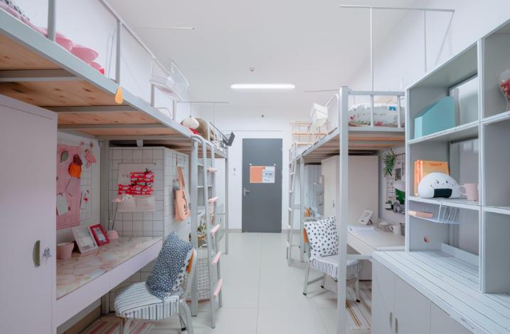 大学宿舍突击检查违法吗,大学宿管查违禁品