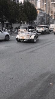 只能亮度调亮才能看得懂的梗,调高亮度才能看懂的梗