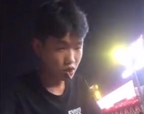 广东一男子吃螺蛳粉,女子吃钉螺时被钉螺吸住