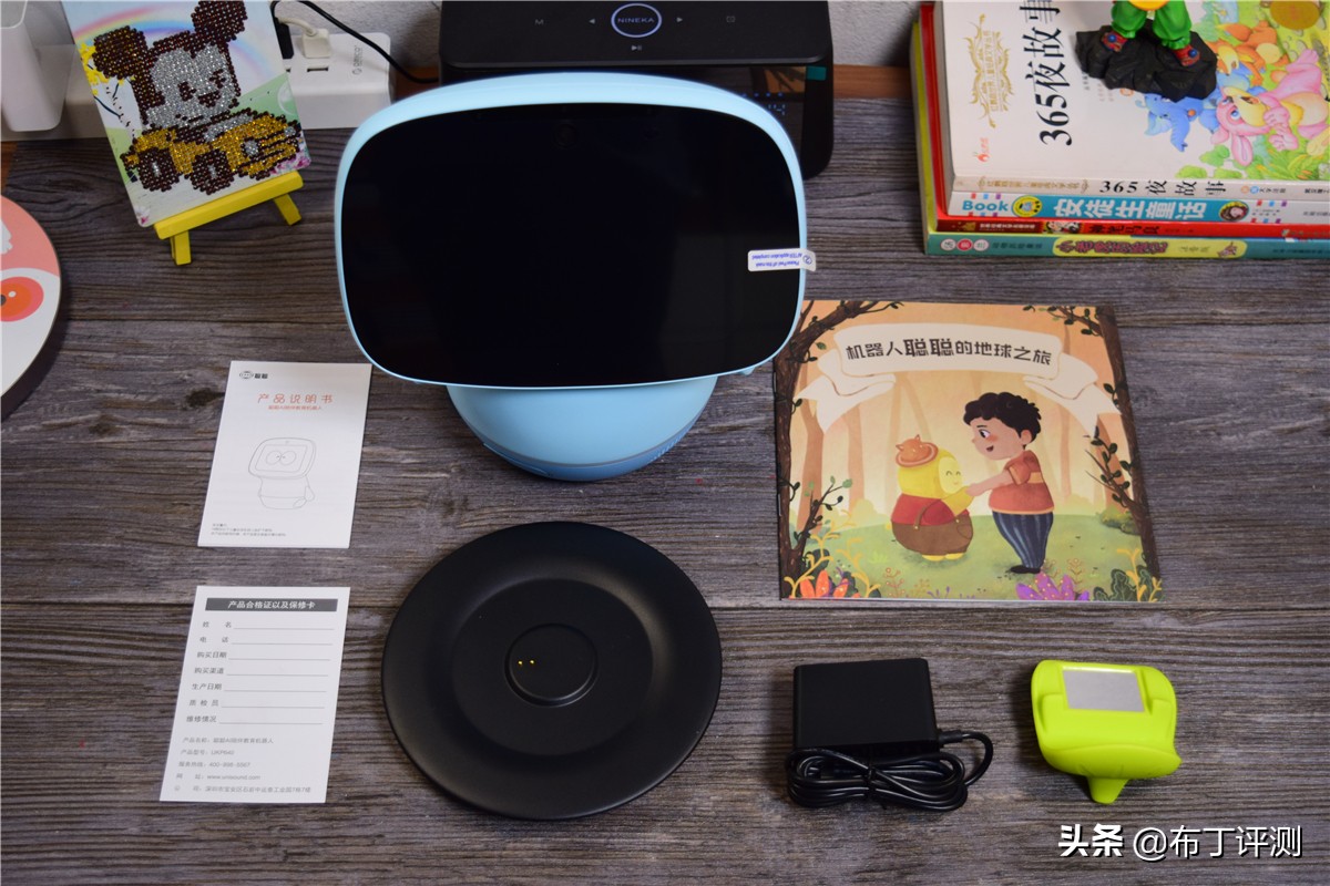 ai智能教育陪伴机器人,智慧儿童ai学习机器人