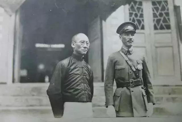 云南王龙云葬礼,云南王龙云的追悼会