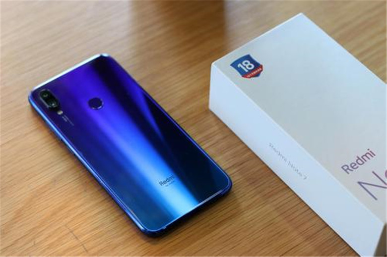 荣耀v206+128g价格,荣耀v20-8256g今日价格