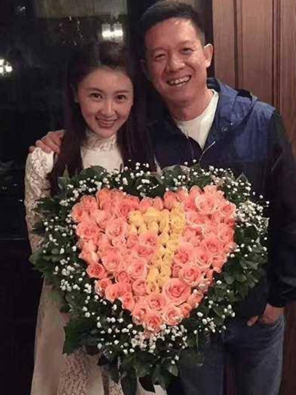 李小璐长相气质,李小璐2015年的照片