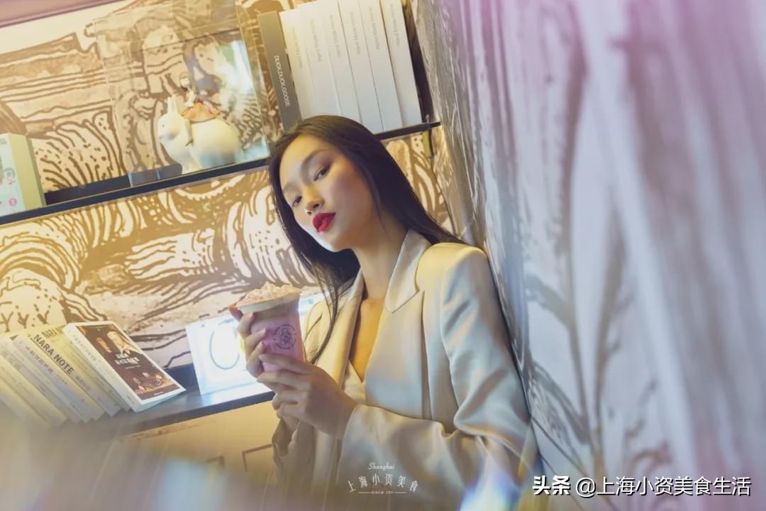 鐜颁唬鏃跺皻椋庡挅鍟″巺,鐜颁唬娼祦椋庡挅鍟″巺