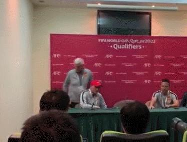 我的薪水太高了,里皮辞职评价国足