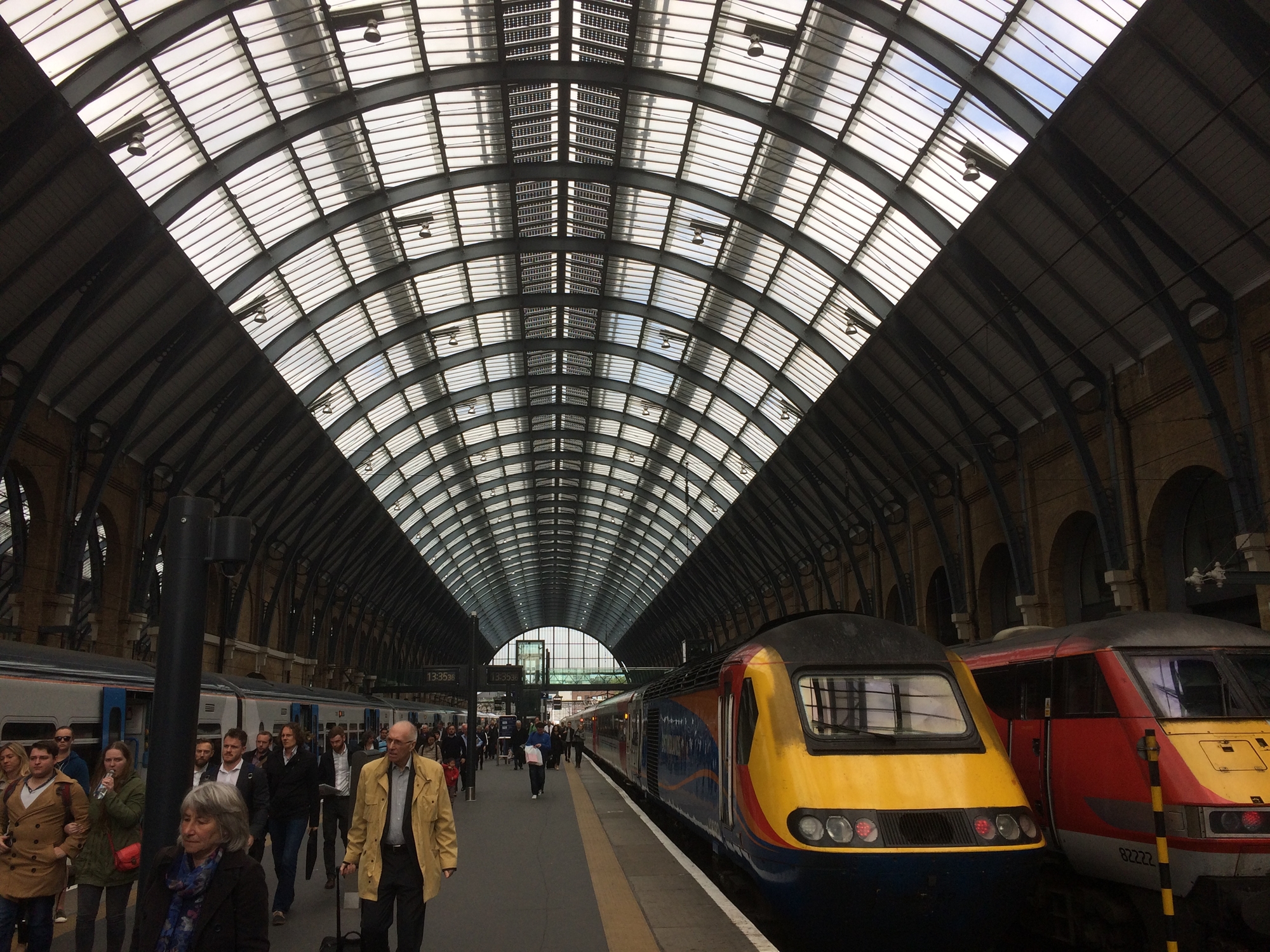 三大通信运营商是什么,三大通信运营商的利与弊